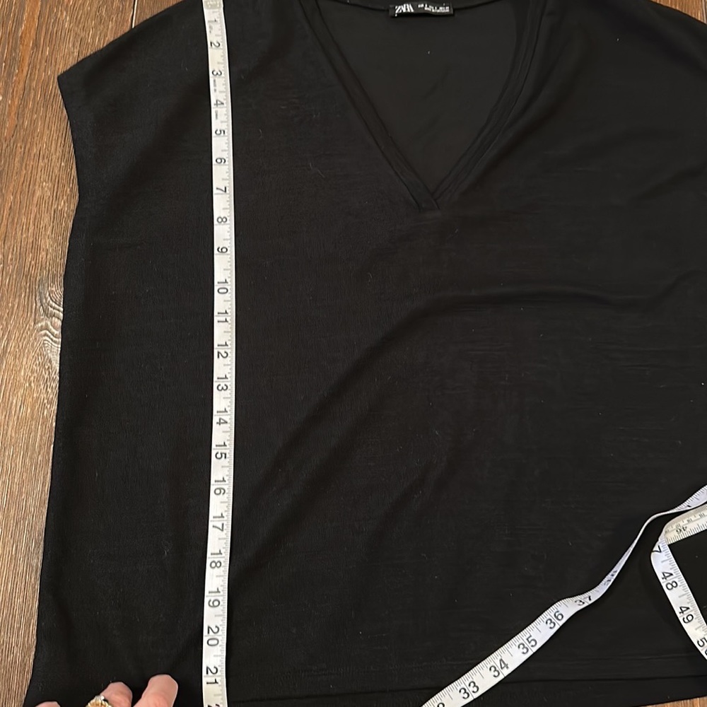 Zara Two Piece Black Pants and V-Neck Top - Picture 11 of 12